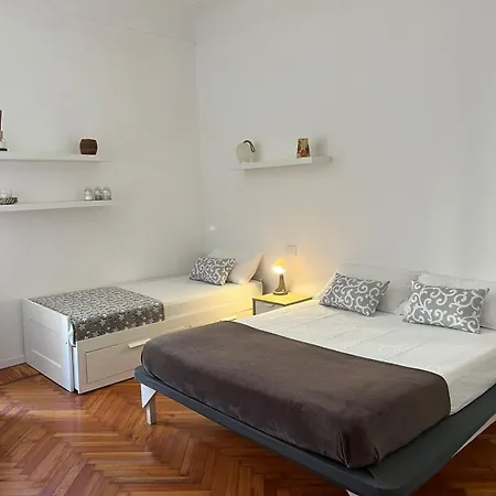 לינה וארוחת בוקר Aldebaran