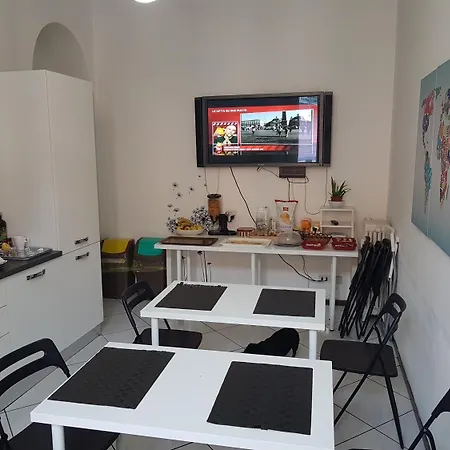 Aldebaran Nocleg ze śniadaniem 2*